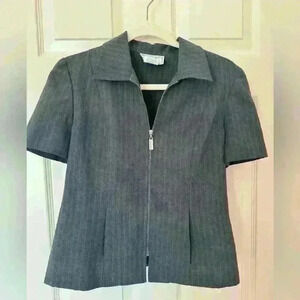 VINTAGE DBY petite zip-up suit top. Perfect condition.